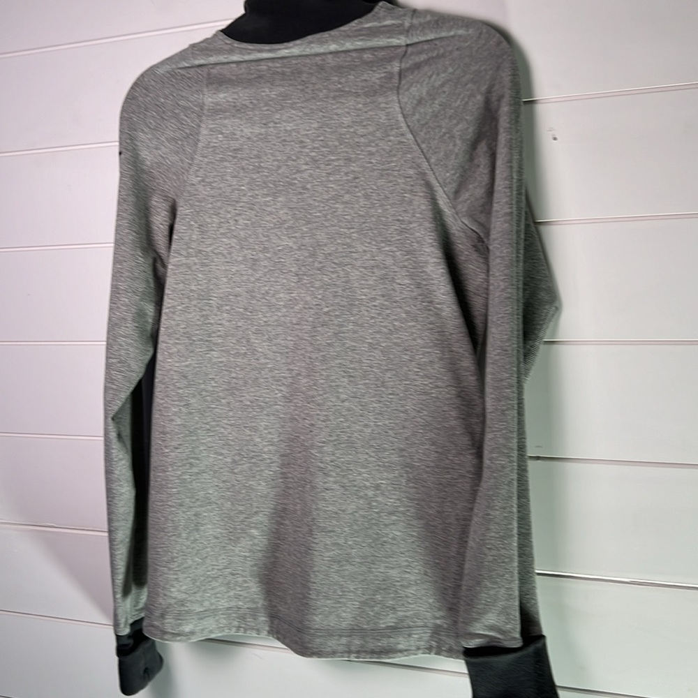 Nike med jacket with thumb holes gray and dark gray   A325 - Picture 3 of 4